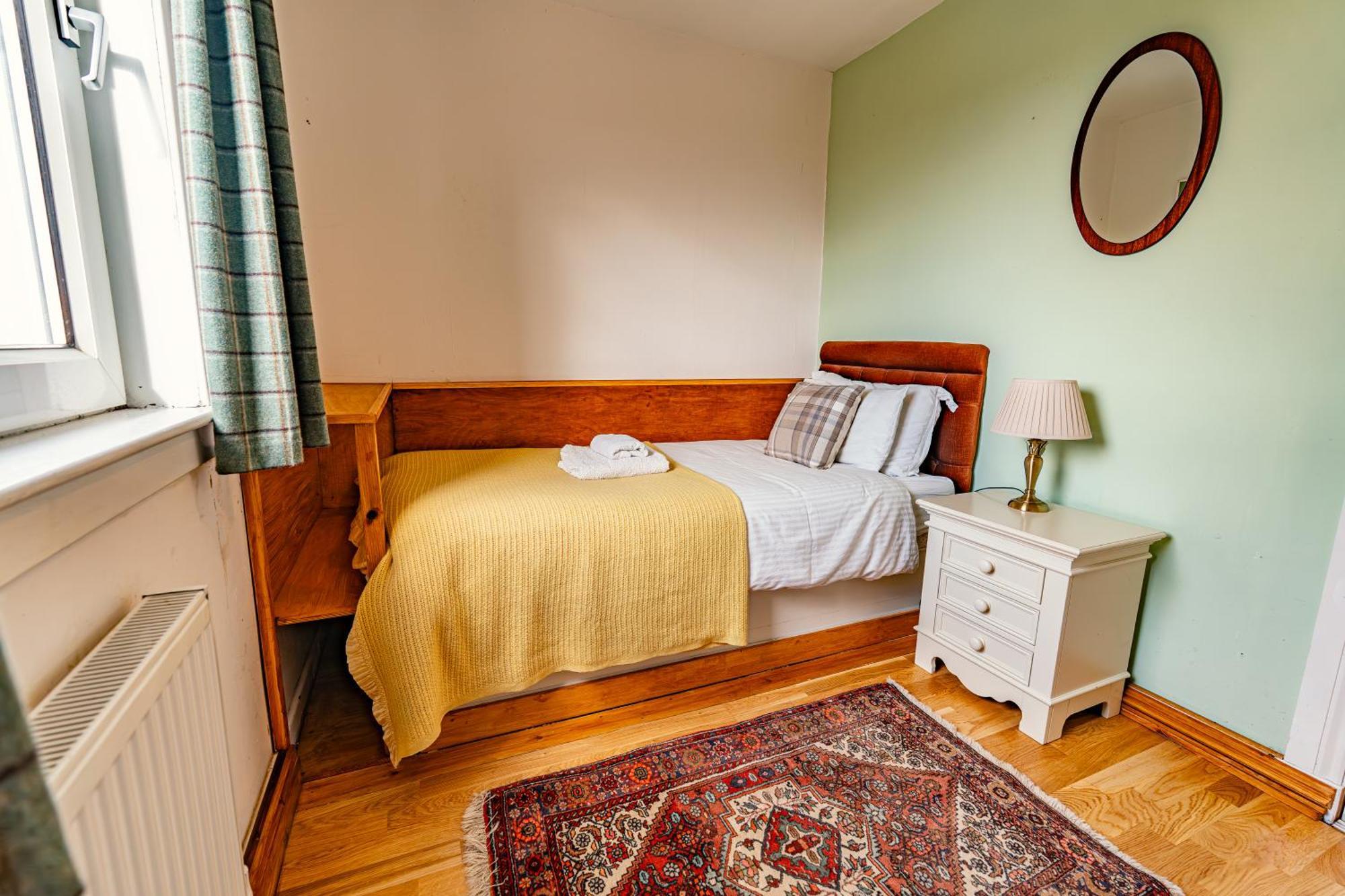 Garvault House Hotel Kinbrace Стая снимка