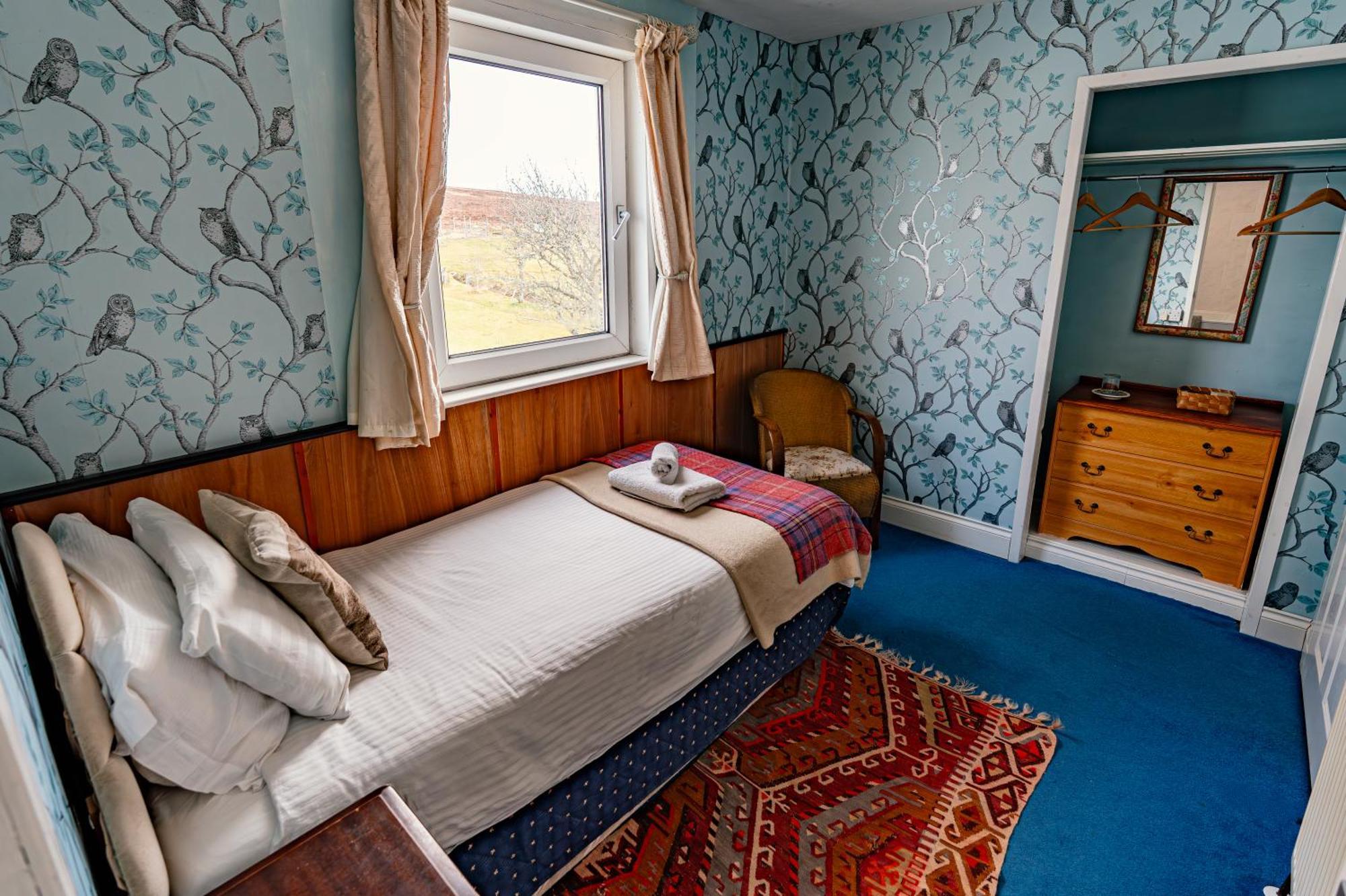 Garvault House Hotel Kinbrace Стая снимка